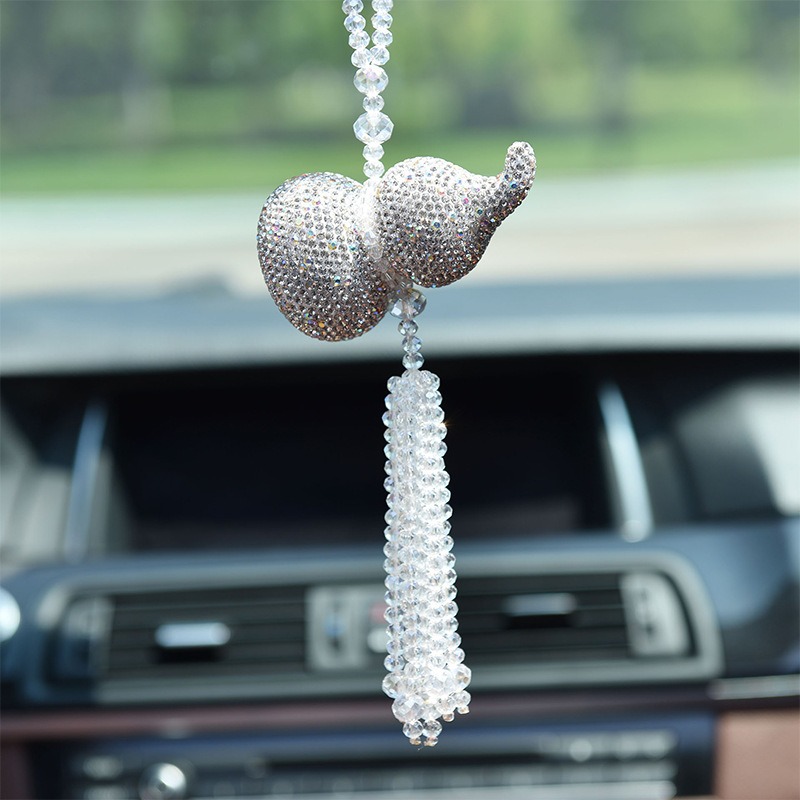 day-treo-phong-thuy-xe-hoi-bau-ho-lo-nam-da