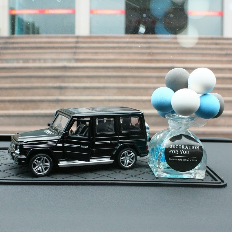 do-trang-tri-oto-mo-hinh-mercedes-benz-g65