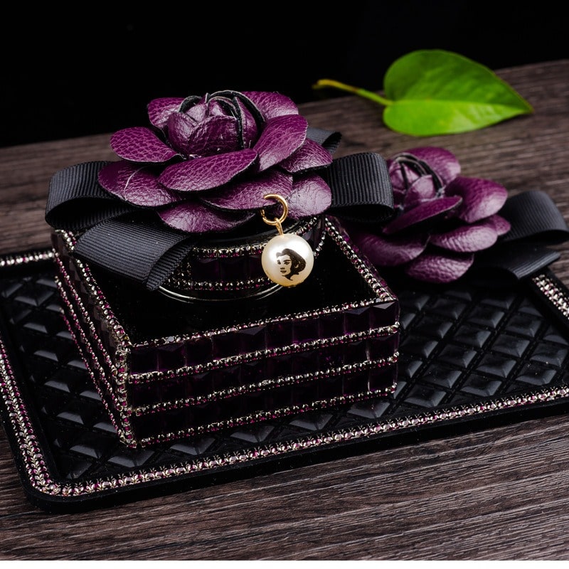 hop-dung-nuoc-hoa-xe-hoi