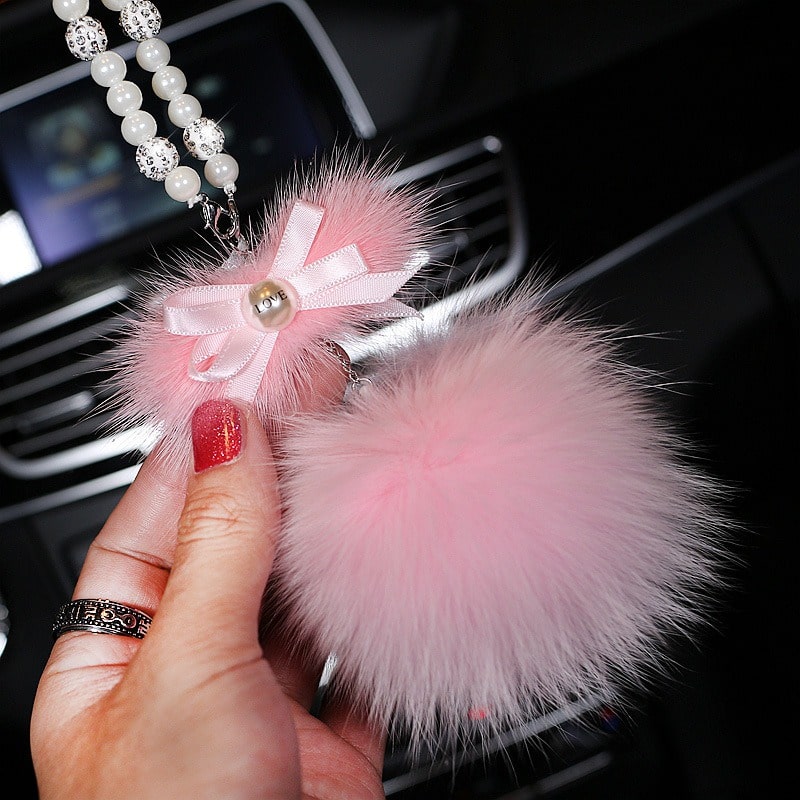 khanh-treo-xe-o-to-cuc-bong