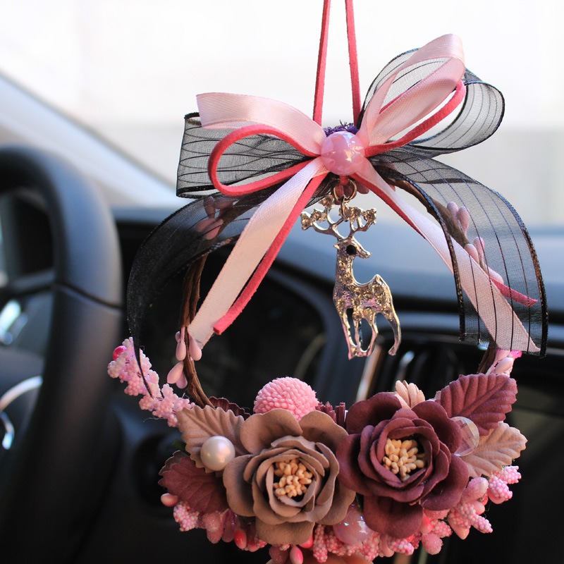 khanh-treo-xe-o-to-hinh-hoa