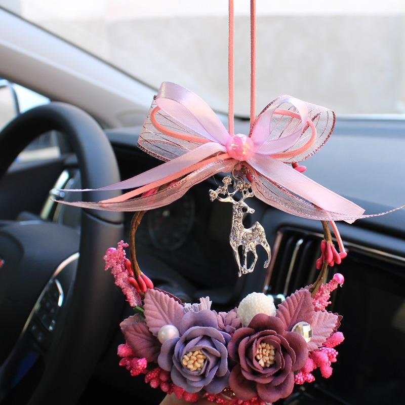 khanh-treo-xe-o-to-hinh-hoa