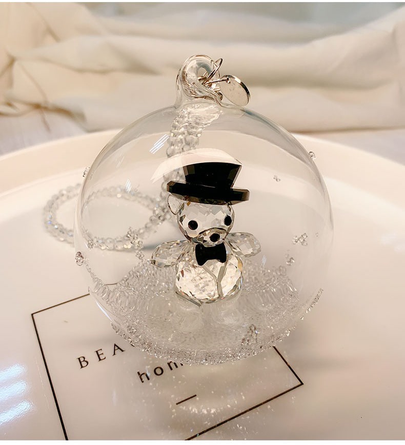 khanh-treo-xe-oto-bong-thuy-tinh-de-thuong-dep-mat-cho-xe-hoi