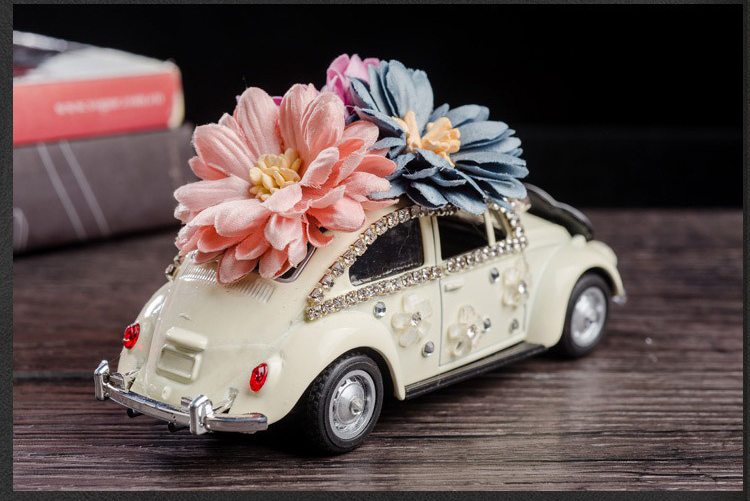 mo-hinh-o-to-bang-kim-loai