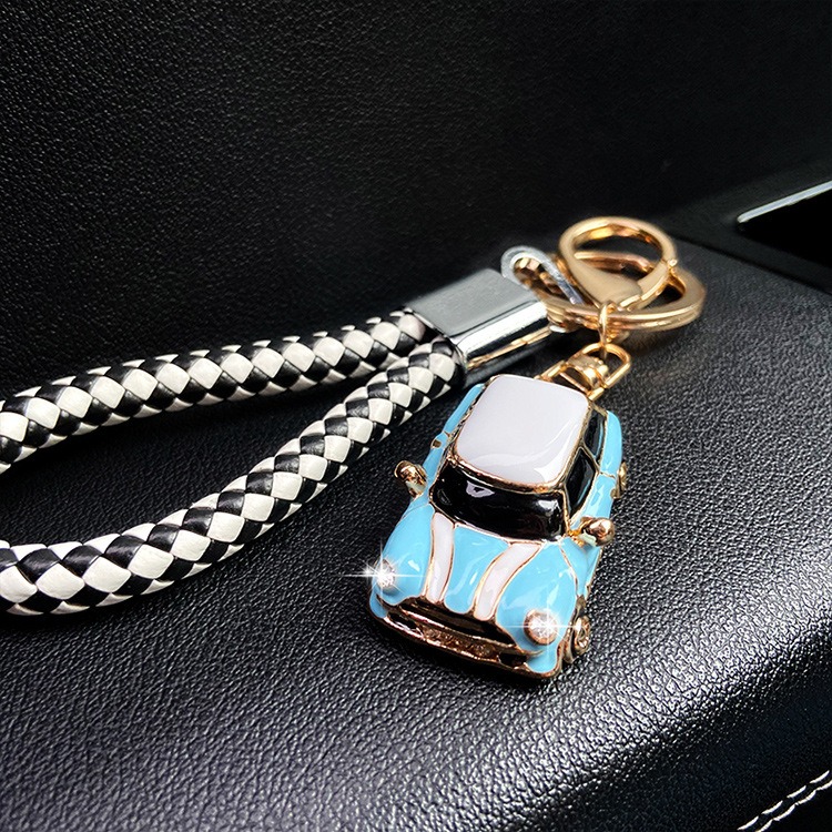 moc-khoa-dep-hinh-oto