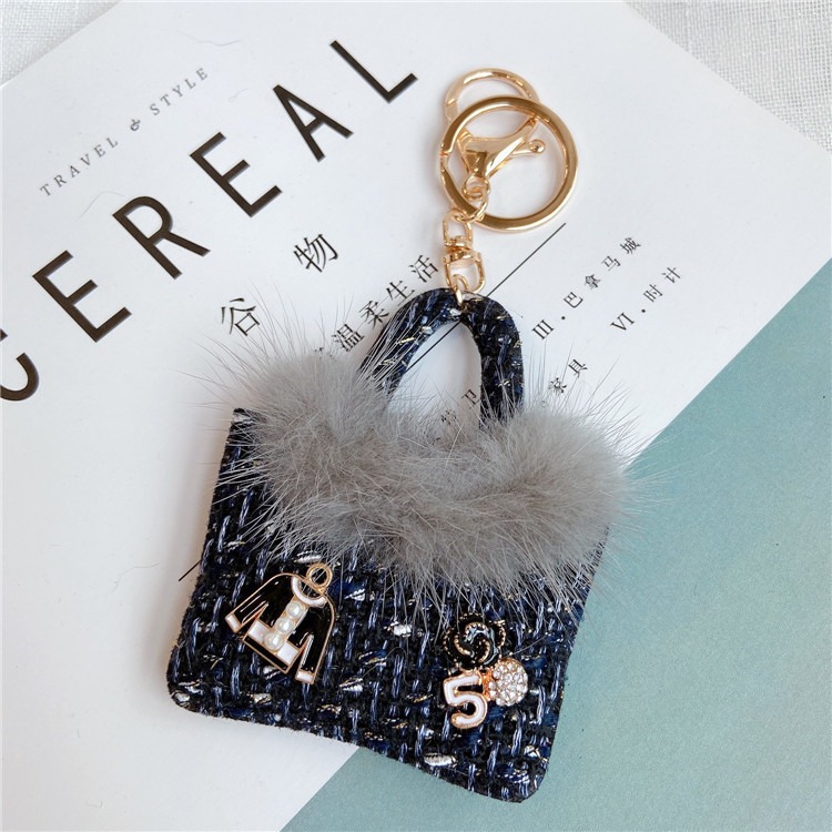 moc-khoa-hinh-tui-chanel