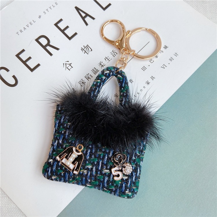 moc-khoa-hinh-tui-chanel