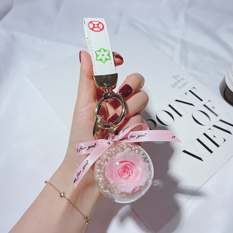 moc-khoa-oto-qua-cau-pha-le-hoa-bat-tu