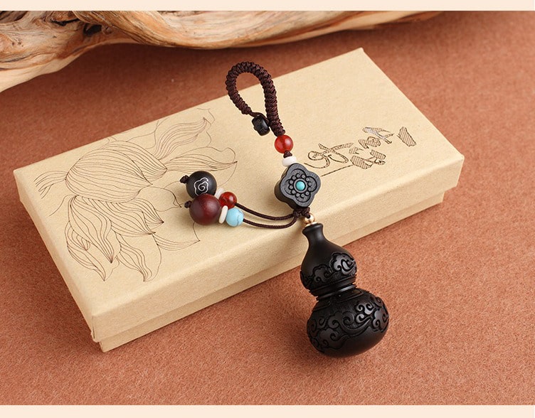 moc-khoa-phong-thuy-bau-ho-lo