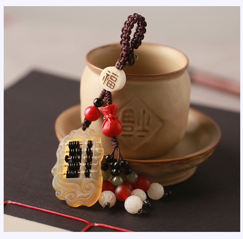 moc-khoa-phong-thuy-hinh-ban-tinh-gay