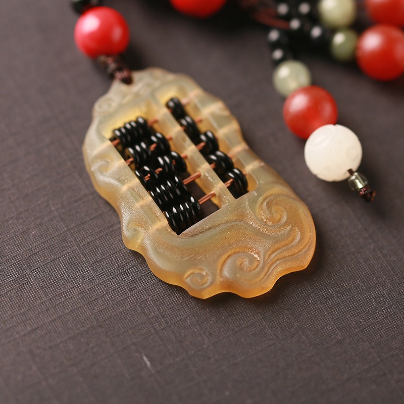 moc-khoa-phong-thuy-hinh-ban-tinh-gay