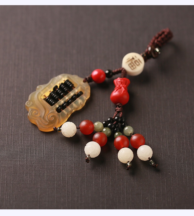 moc-khoa-phong-thuy-hinh-ban-tinh-gay