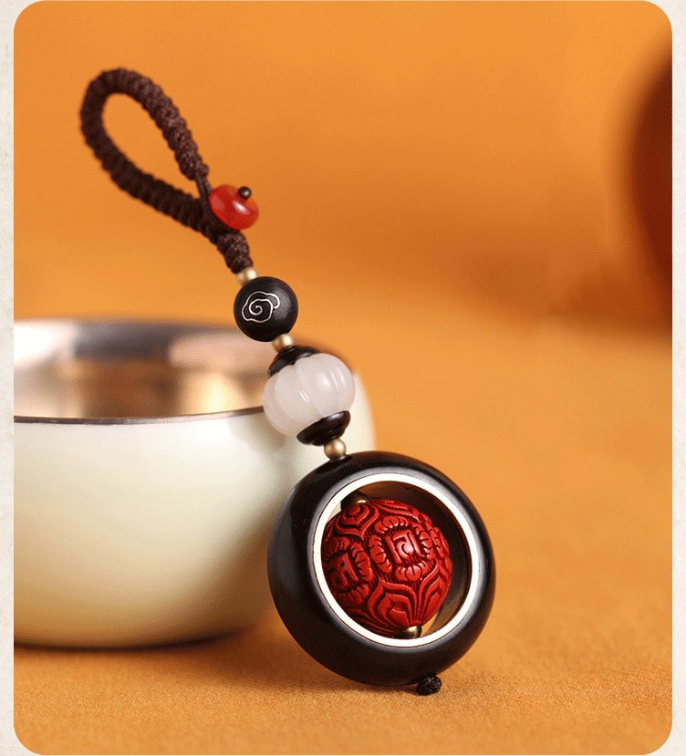 moc-khoa-phong-thuy-mat-chu-sa-phu-quy