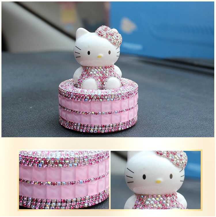 nuoc-hoa-o-to-hinh-hello-kitty