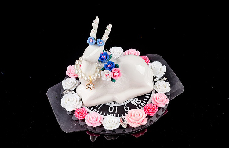 phu-kien-trang-tri-oto-huou