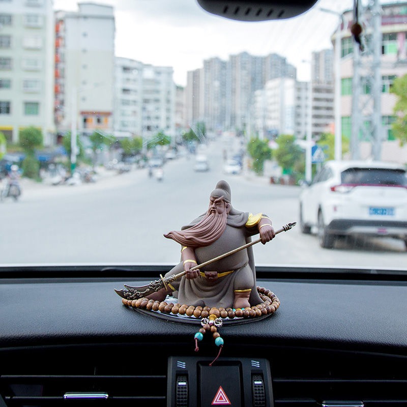 phu-kien-trang-tri-oto-tuong-quan-cong