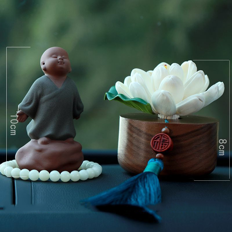 tuong phat ben dai sen de oto