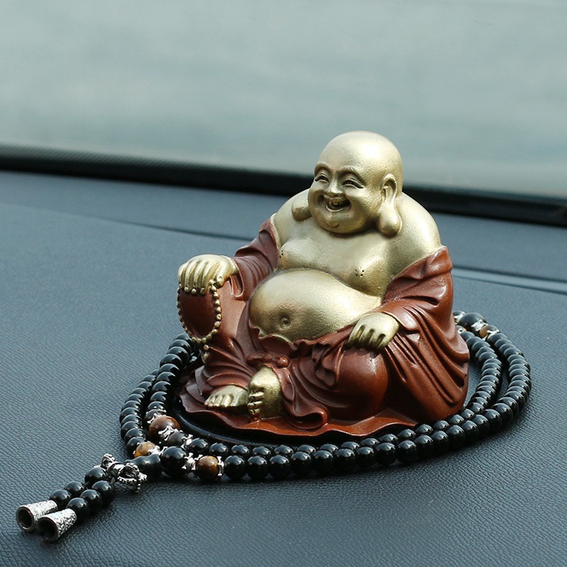 Tượng Phật để ô tô hợp mệnh Kim? Tư vấn từ chuyên gia phong thủy
