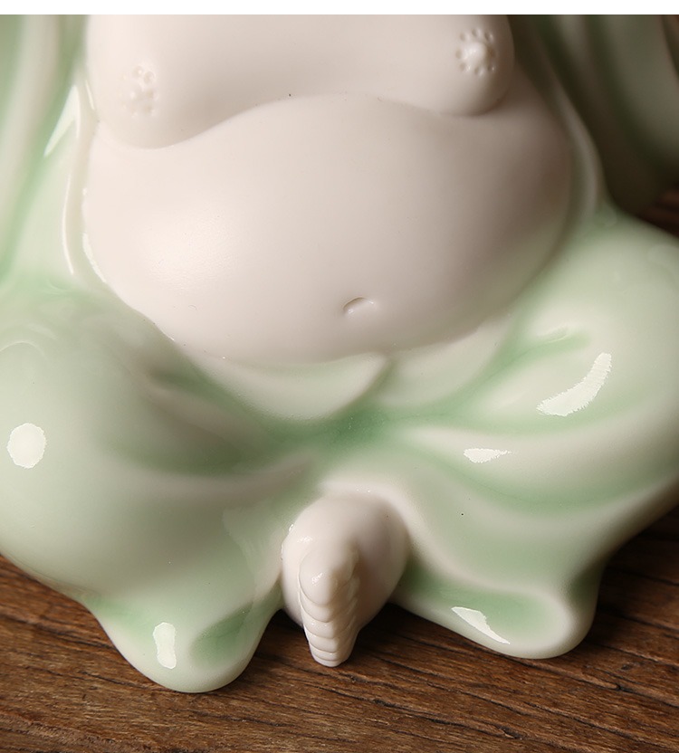 tuong phat di lac de oto