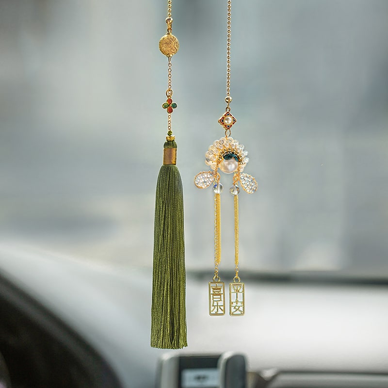 Khánh Treo Xe Song Hỷ Tình Nhân